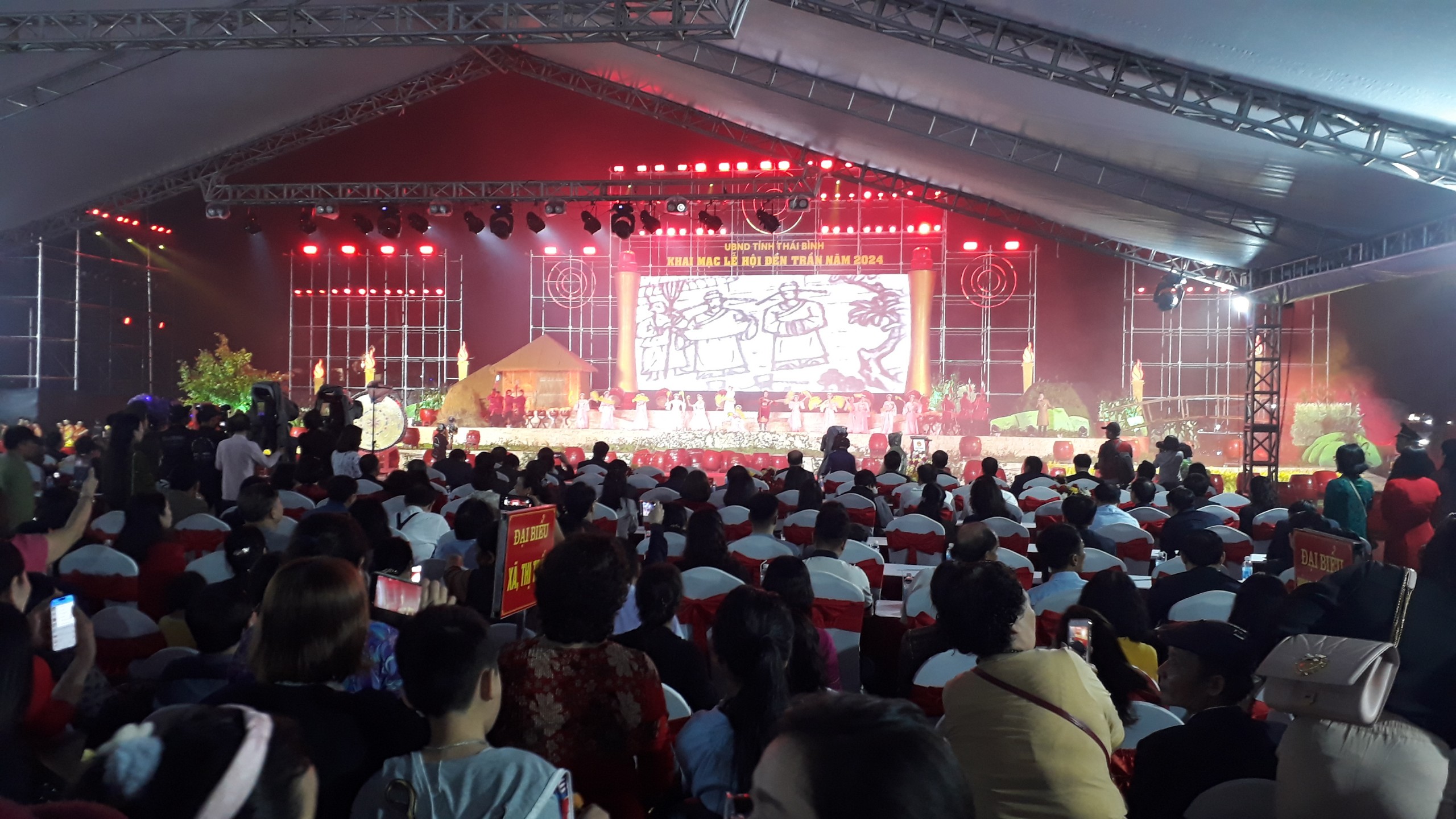 Khai hội Đền Trần “Hào khí Đông A - Tiếng vọng ngàn năm”