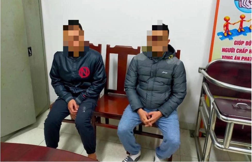 Tạm giữ hình sự 2 thanh niên đi xe máy gây rối trên đường Vành đai 2