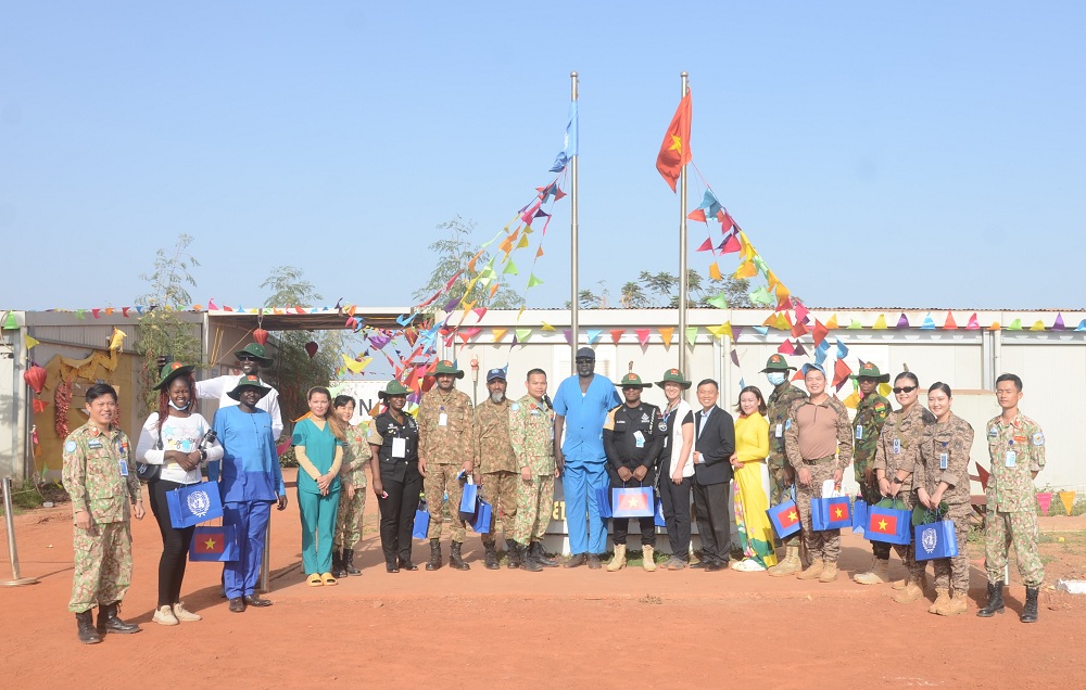 Bệnh viện dã chiến Việt Nam nỗ lực nâng cao chất lượng khám chữa bệnh