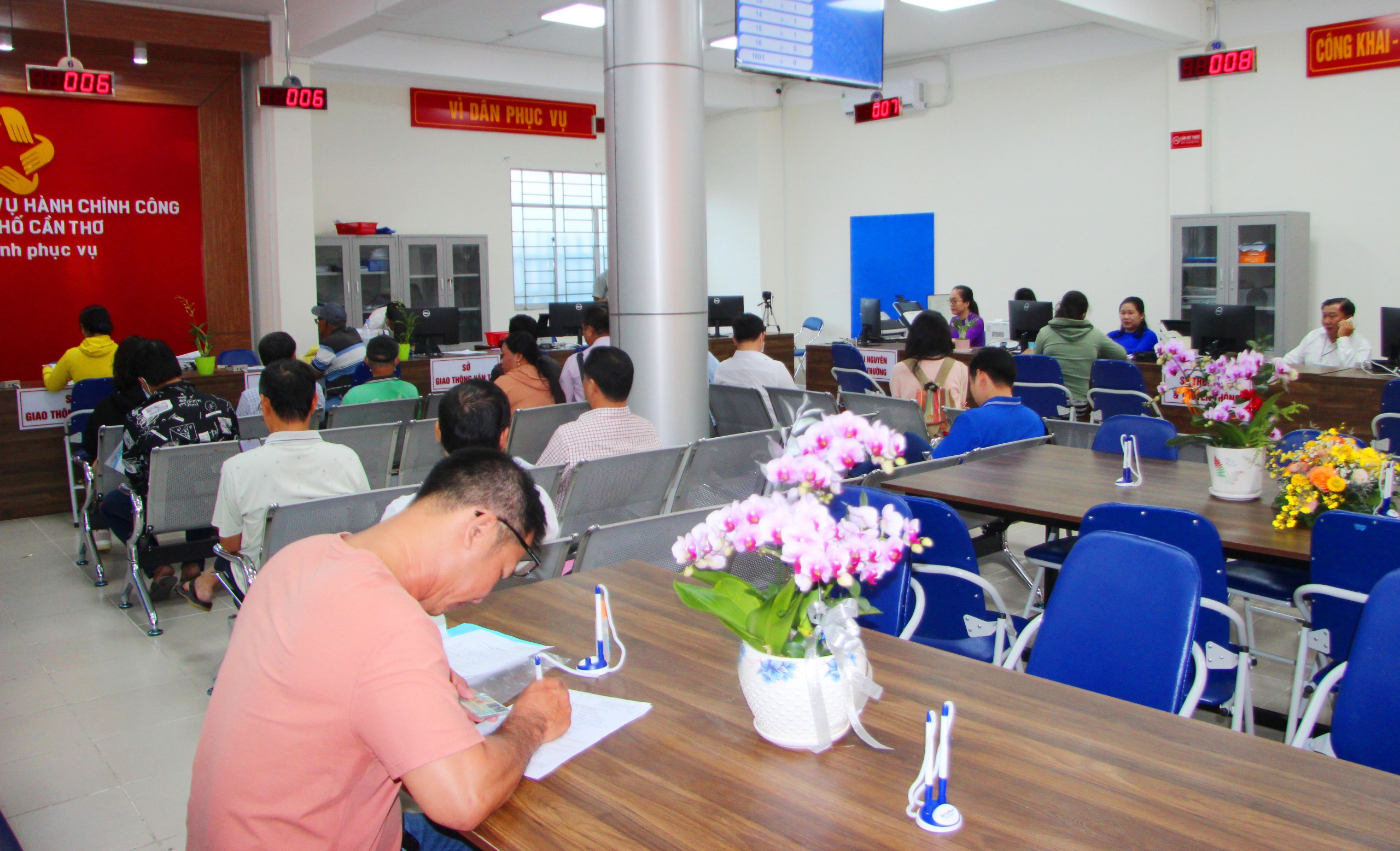 Cần Thơ Hướng đến nền hành chính minh bạch, phục vụ