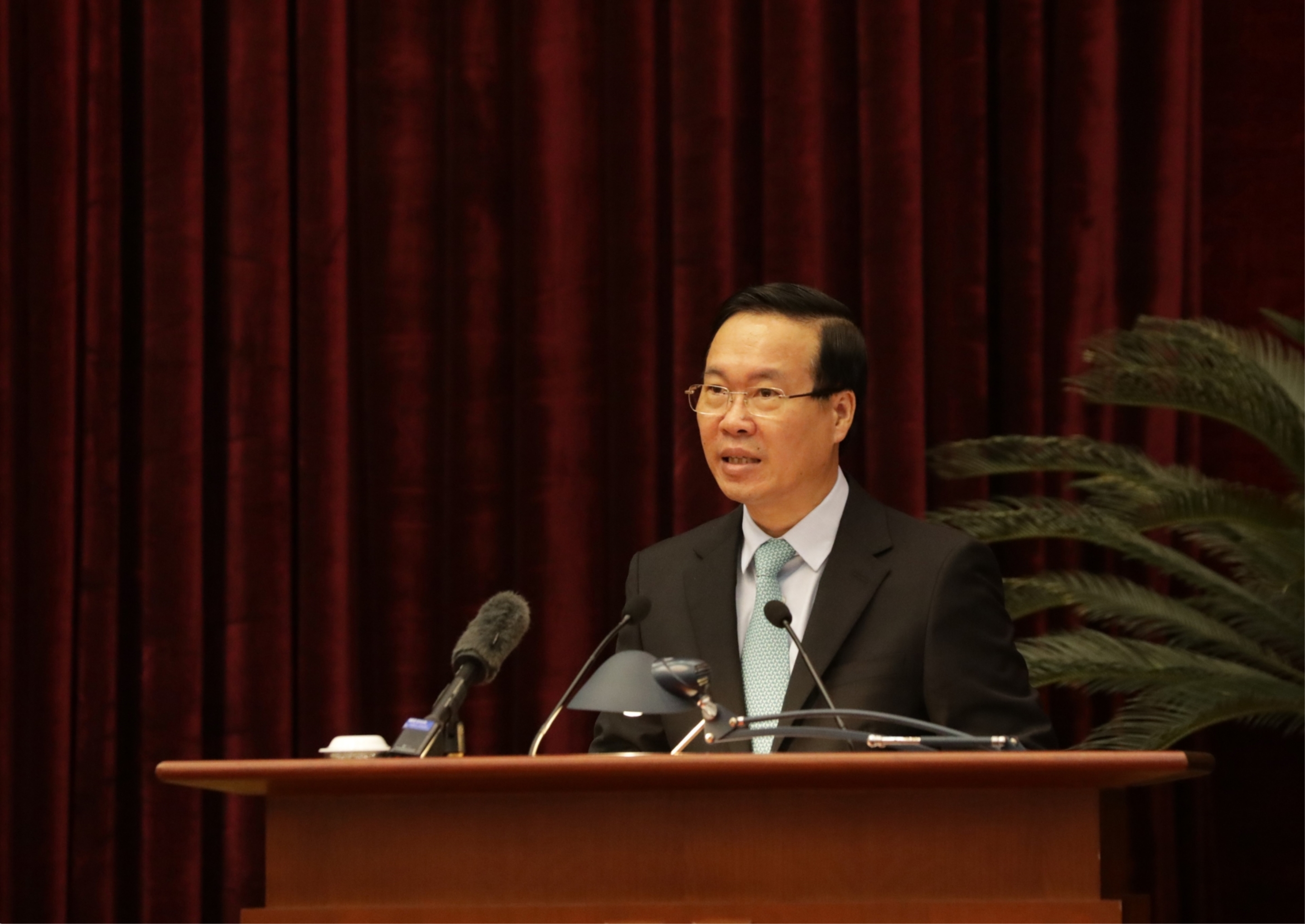 Tiếp tục xây dựng và phát huy vai trò của đội ngũ trí thức trong giai đoạn mới