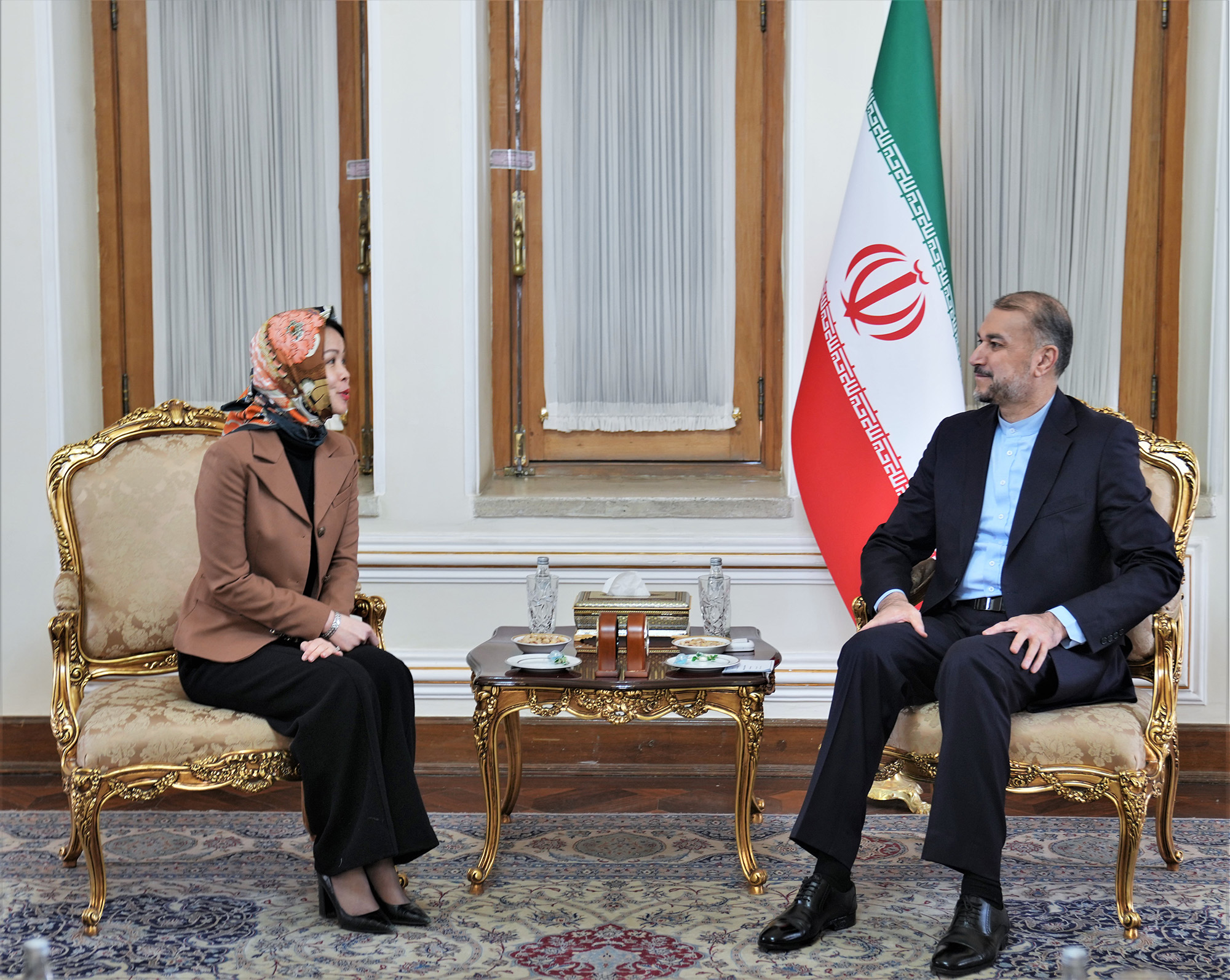 Thứ trưởng Ngoại giao Nguyễn Minh Hằng thăm làm việc tại Iran
