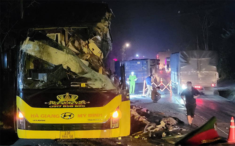 Thủ tướng chỉ đạo khắc phục hậu quả vụ tai nạn giao thông đặc biệt nghiêm trọng tại tỉnh Tuyên Quang