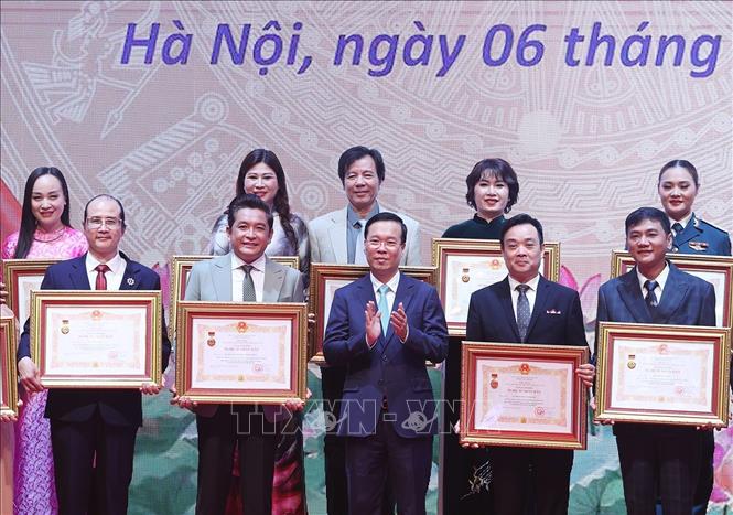 NSND, NSƯT thực sự là vốn quý của đất nước