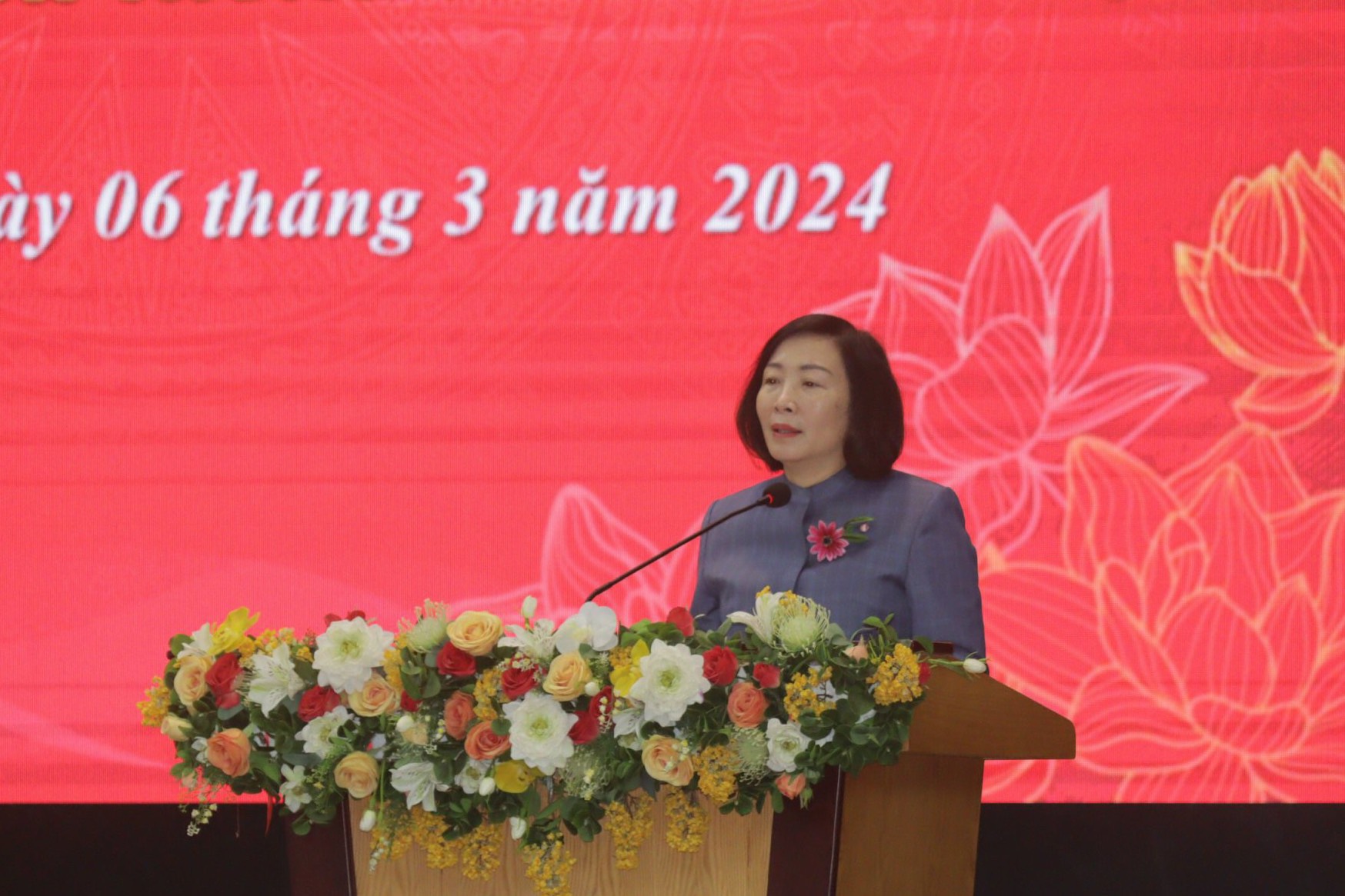 Tích cực đấu tranh phản bác thông tin xấu độc