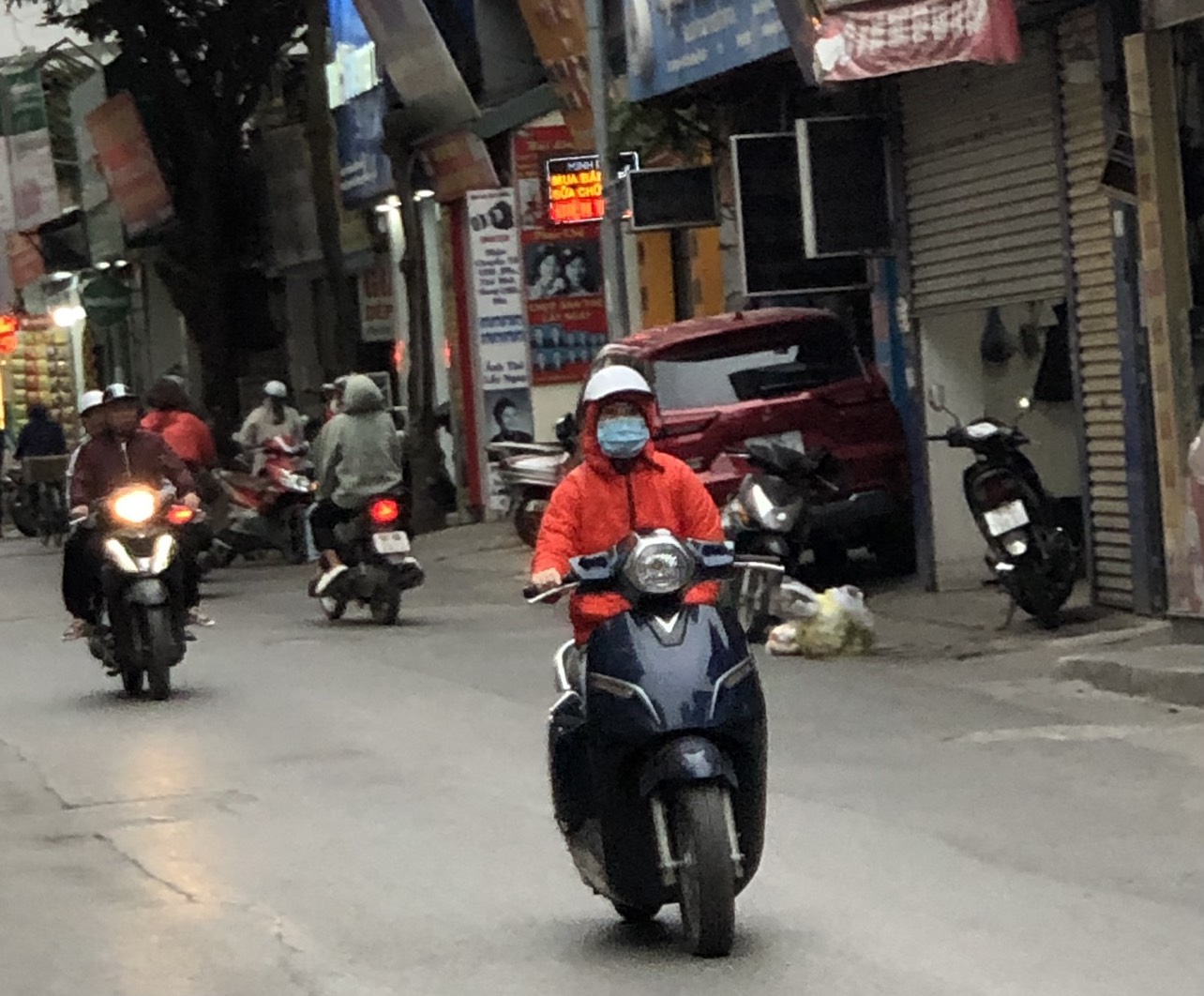 Bắc Bộ chuyển rét, Nam Bộ nắng nóng
