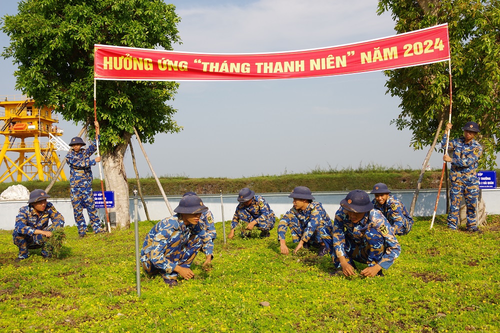 Tuổi trẻ Hải quân hưởng ứng “Tháng Thanh niên” năm 2024