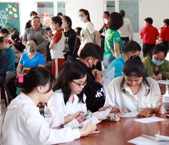 Hơn 10 000 vị trí việc làm cần tuyển tại Chương trình “Tiếp sức người lao động” năm 2024

​