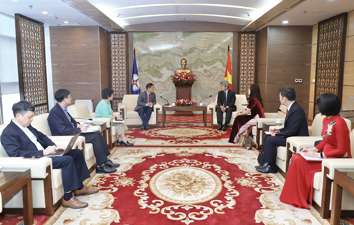 Mở rộng hợp tác giữa EVN và JERA trong phát triển năng lượng xanh