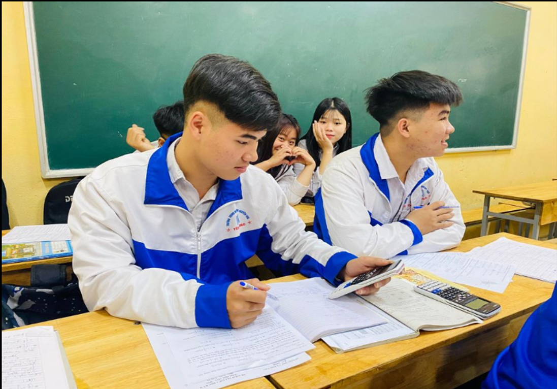 Một học sinh ở Bắc Ninh trả lại hơn 600 triệu đồng cho người đánh rơi