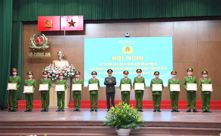 Hơn 2 700 cán bộ Công an chính quy được bầu tham gia cơ quan lãnh đạo của Đoàn cấp xã