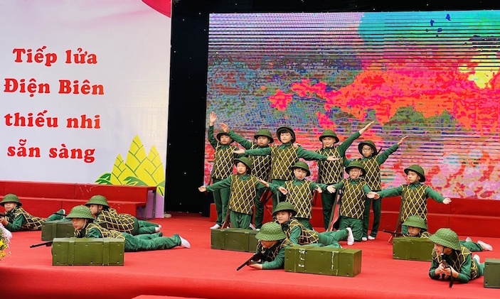 100 liên Đội toàn Thành phố Hà Nội tổ chức Liên hoan “Chiến sĩ nhỏ Điện Biên”