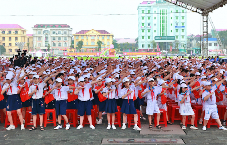 7 tuần thi đua cao điểm của thiếu nhi Việt Nam chào mừng 70 năm Chiến thắng lịch sử Điện Biên Phủ