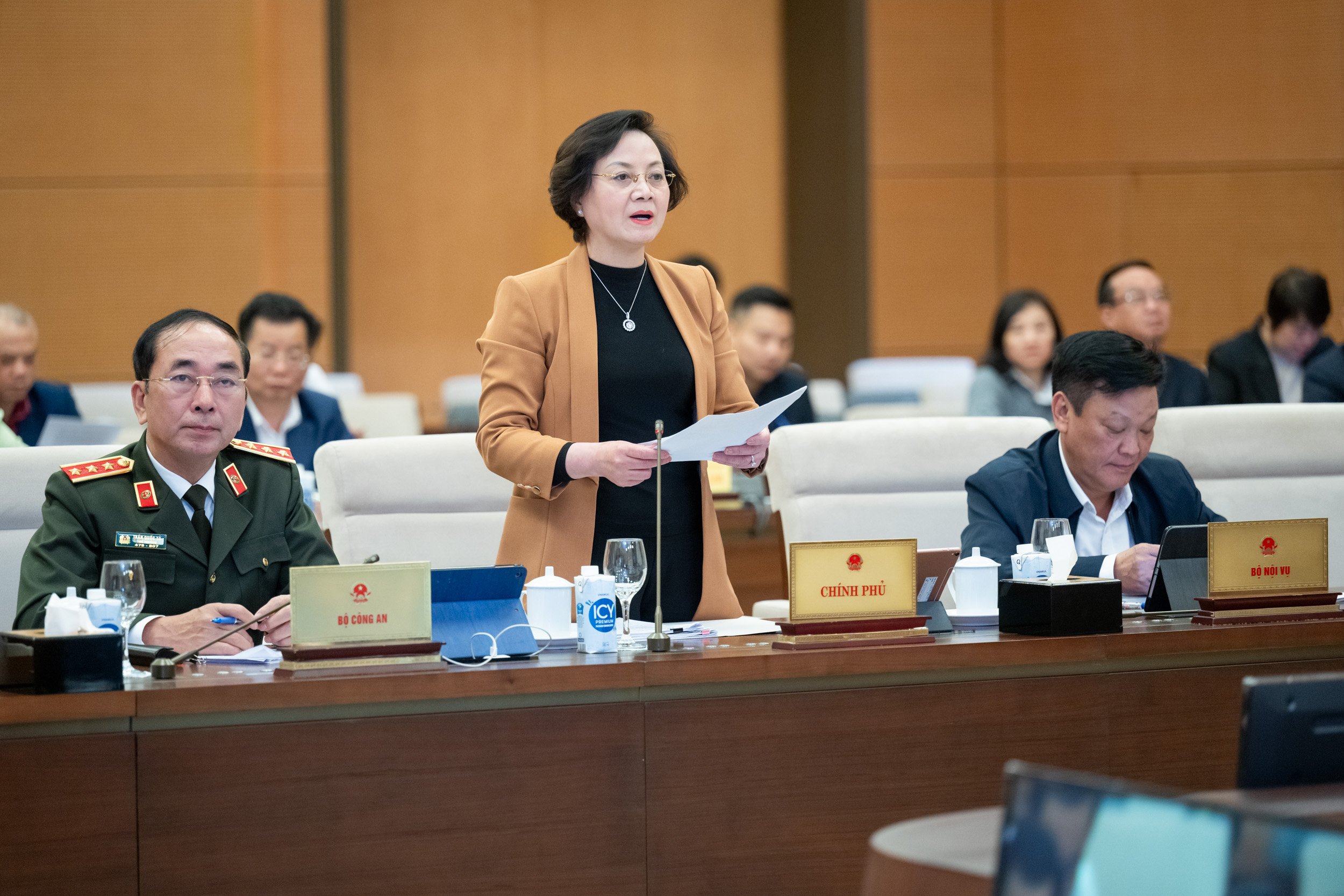 Thành lập thành phố Bến Cát Bình Dương và thành phố Gò Công Tiền Giang