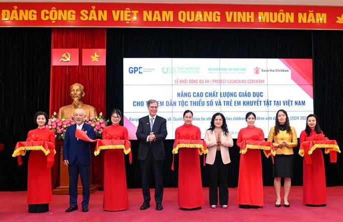 Khởi động Dự án Nâng cao chất lượng giáo dục cho trẻ em dân tộc thiểu số và trẻ em khuyết tật