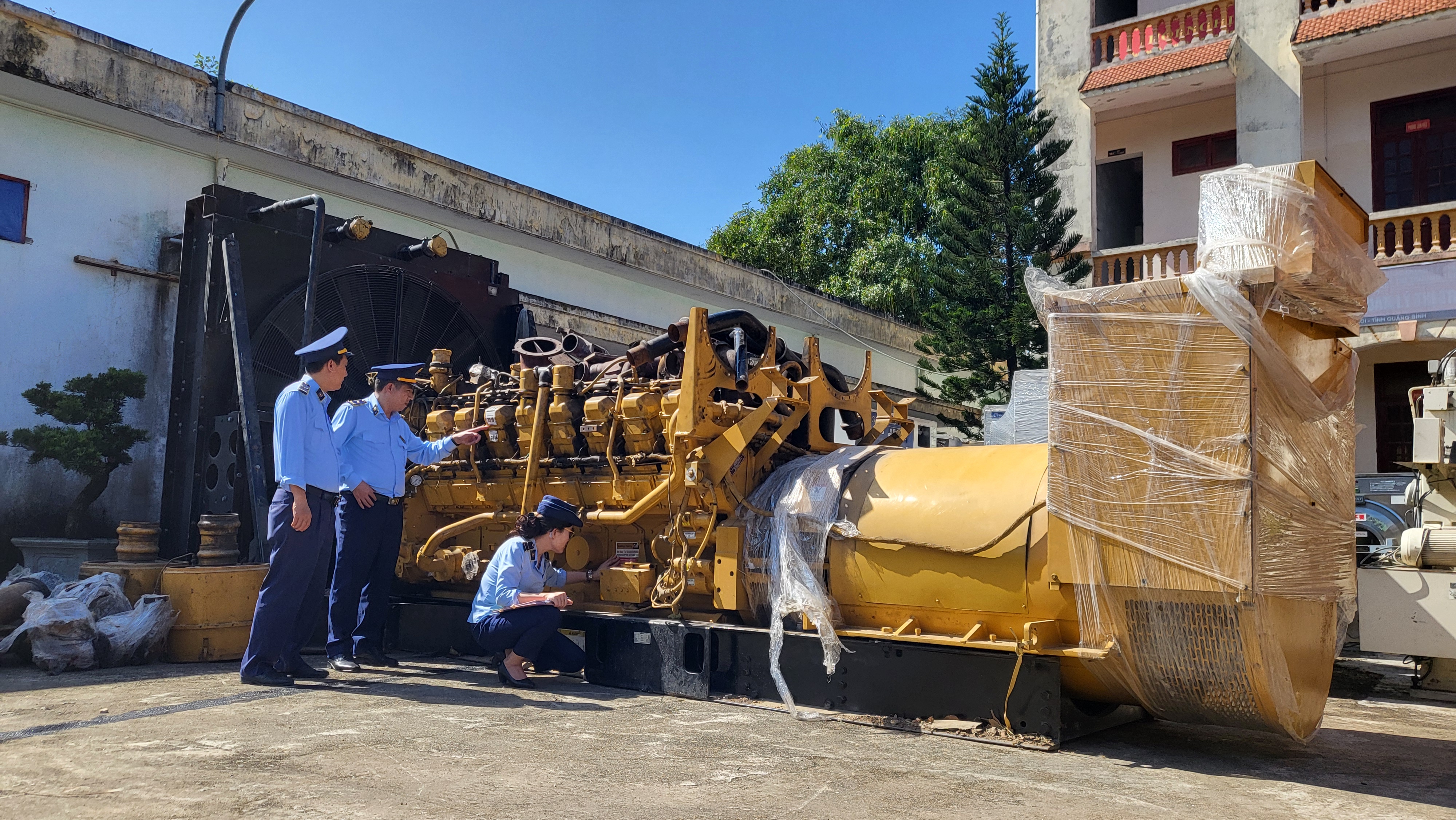 Quảng Bình Xử phạt 90 triệu đồng đối với đối tượng kinh doanh hàng hóa nhập lậu