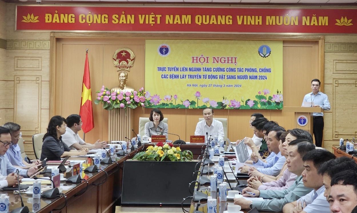 Trên 70 dịch bệnh nguy hiểm, mới nổi là các bệnh lây truyền từ động vật sang người