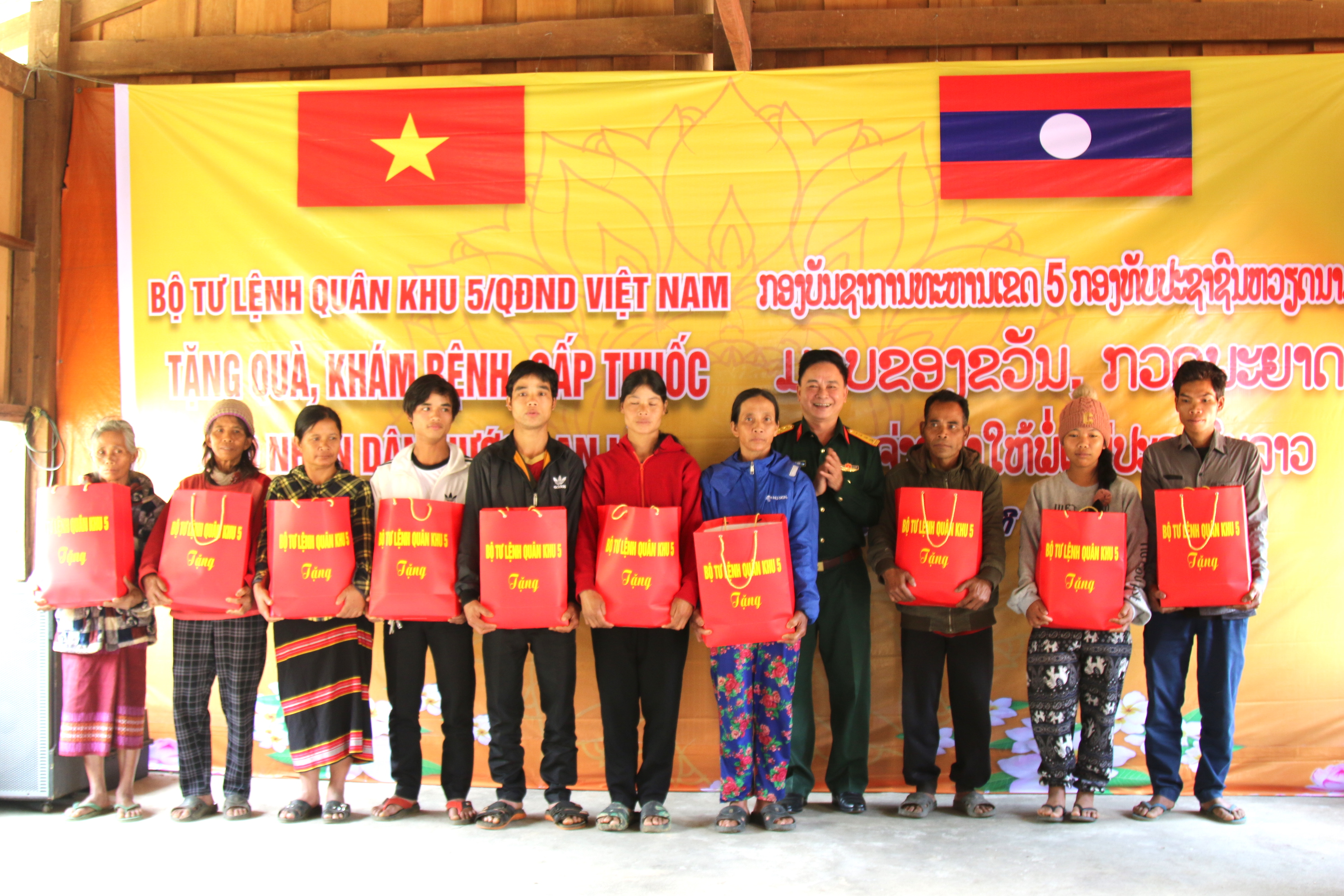 Bunpimay thắm tình hữu nghị