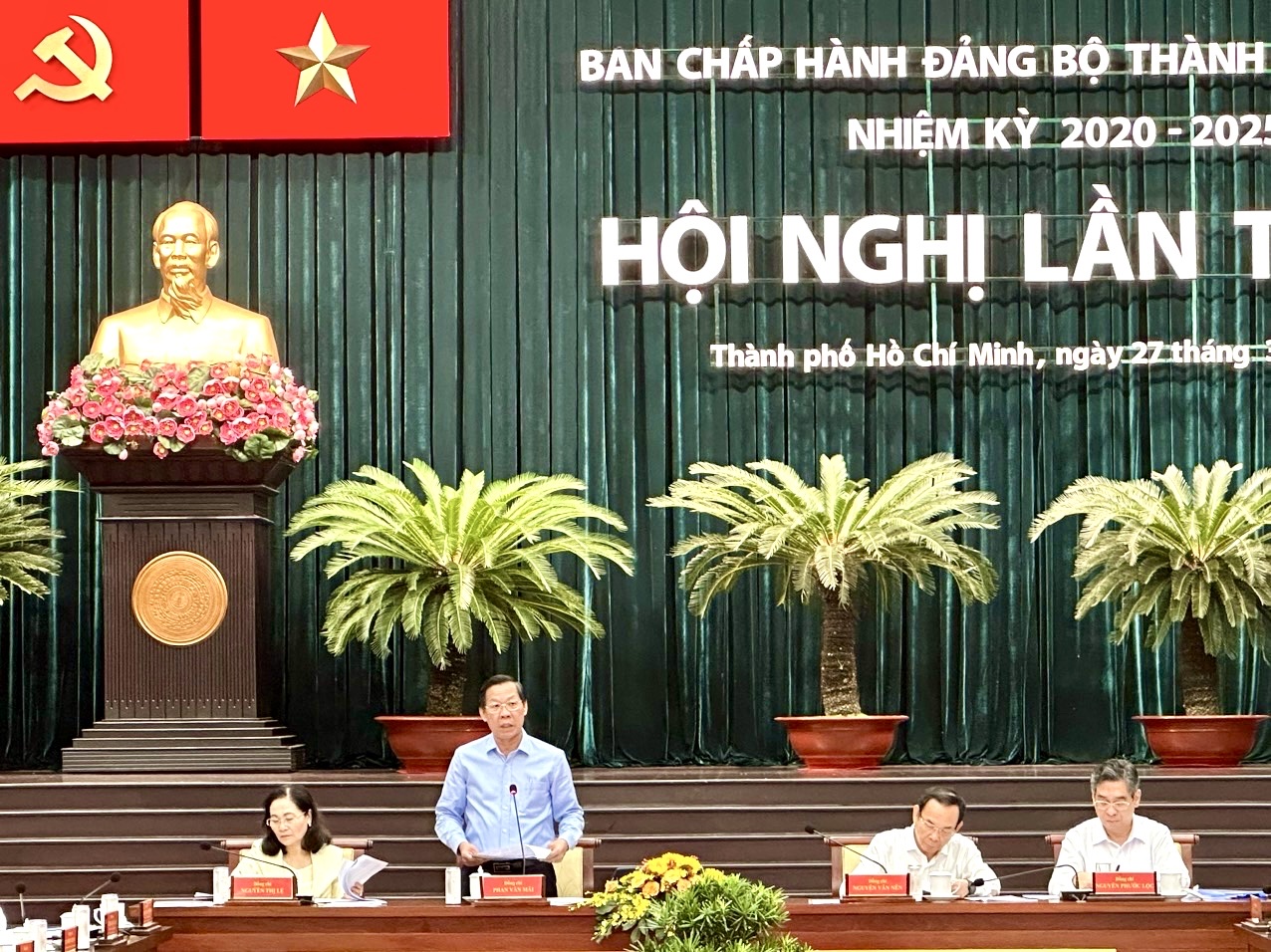TP Hồ Chí Minh tập trung tháo gỡ vướng mắc, thúc đẩy phát triển kinh tế - xã hội
