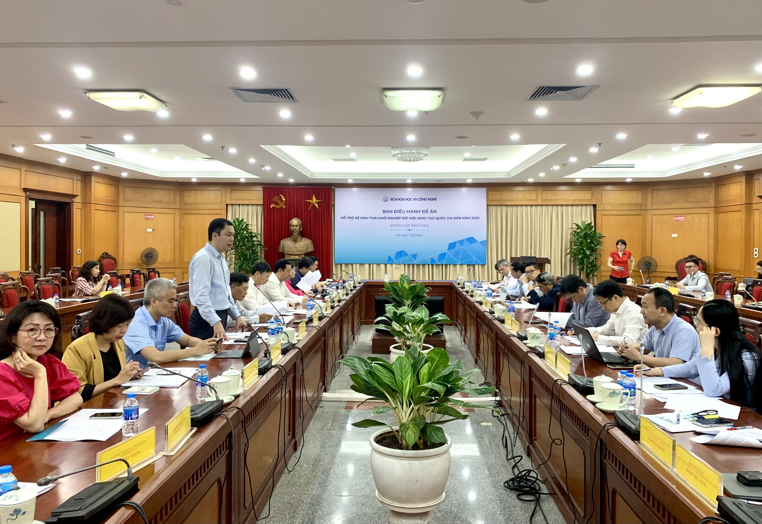 Nâng cao năng lực chủ thể hệ sinh thái khởi nghiệp sáng tạo quốc gia