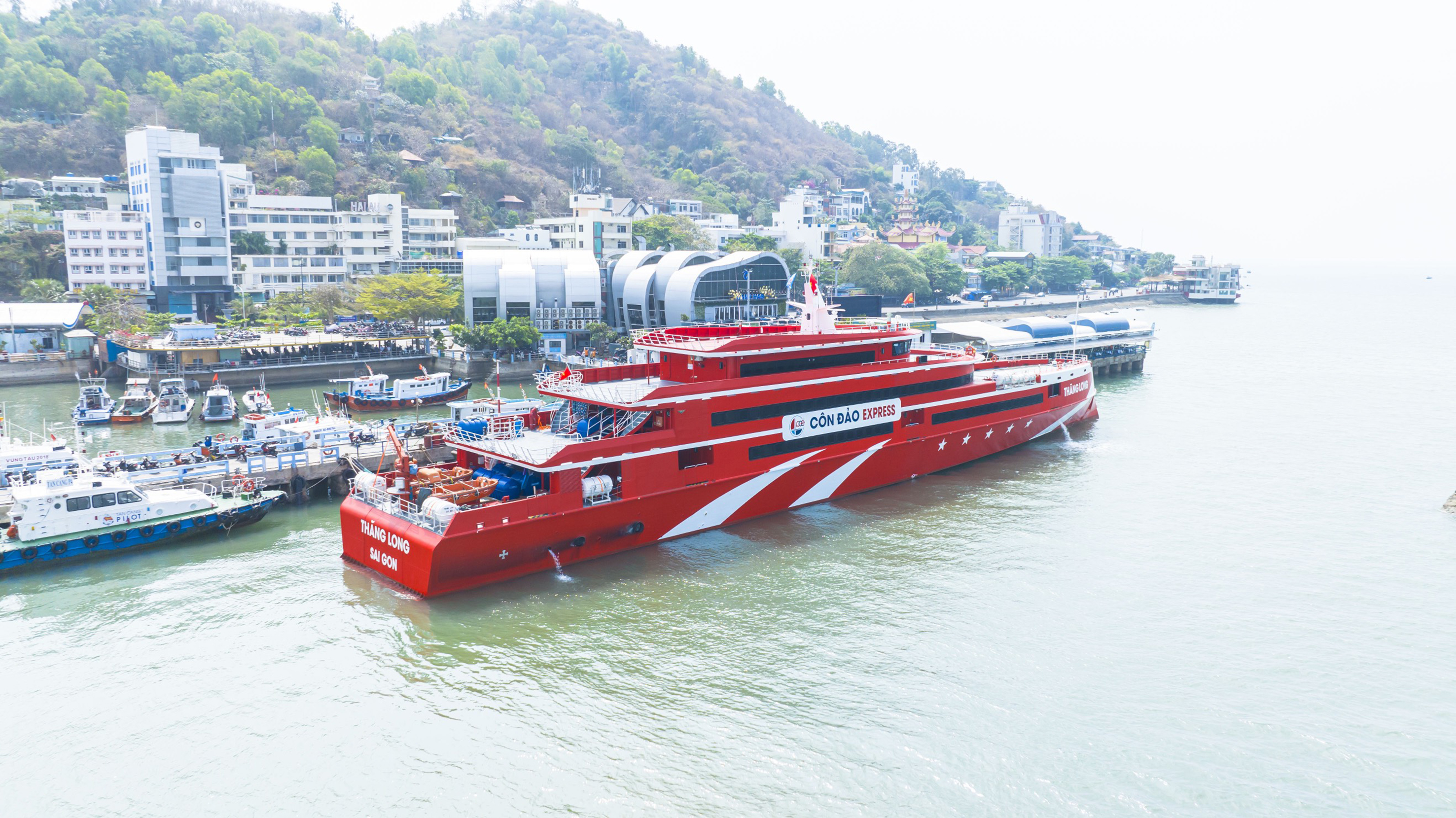 Côn Đảo Doanh thu từ du lịch trong quí I 2024 đạt trên 500 tỷ đồng