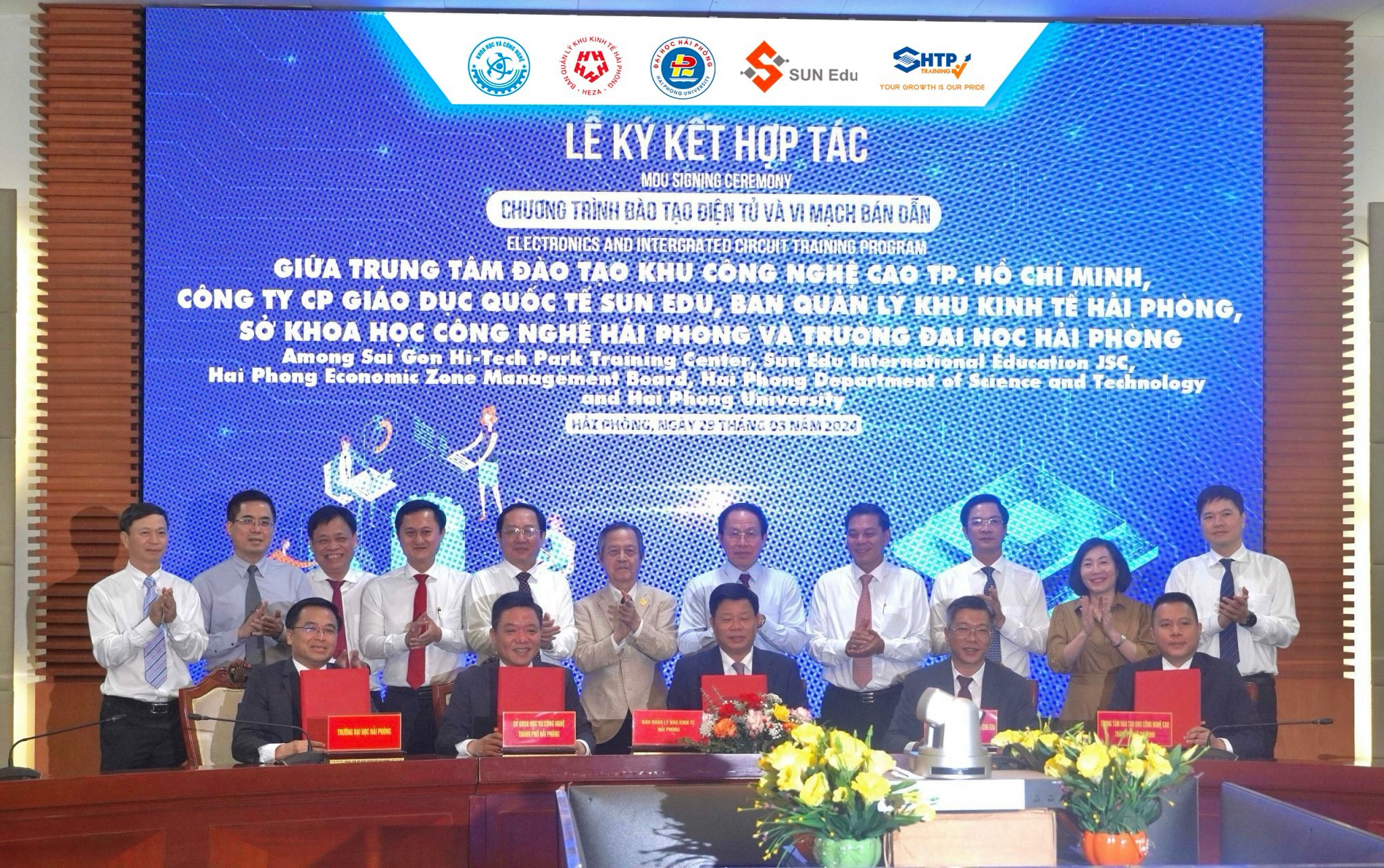 Từng bước xây dựng Hải Phòng trở thành trung tâm quốc tế đào tạo, nghiên cứu chíp bán dẫn