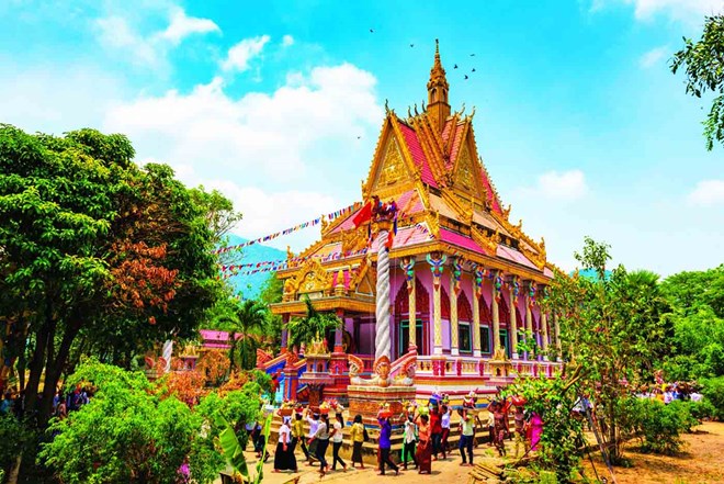 Thủ tướng gửi Thư chúc mừng đồng bào Khmer nhân dịp Tết Chôl Chnăm Thmây