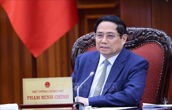 Thi công đường dây 500kV mạch 3 với phương châm “dây không đợi cột, cột không đợi móng