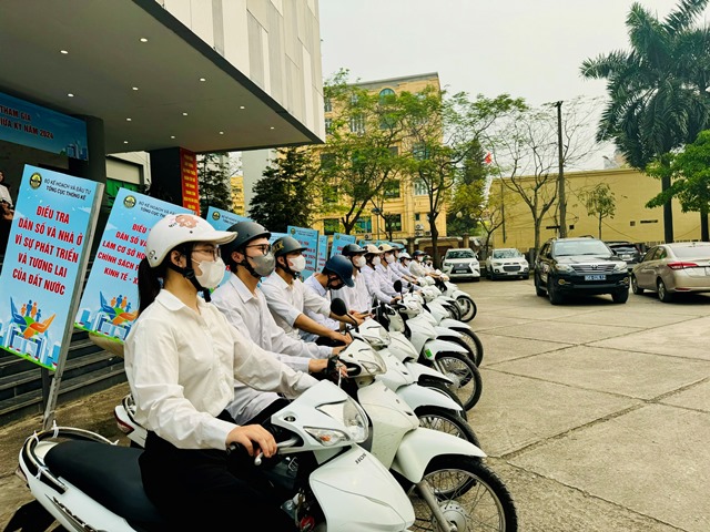 Ra quân về Điều tra dân số và nhà ở giữa kỳ năm 2024