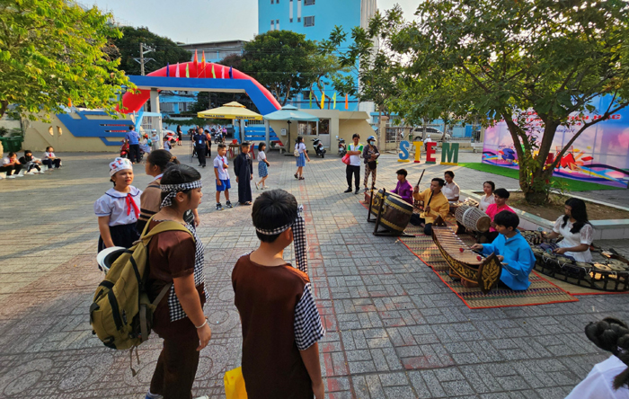 An Giang Sôi nổi Ngày hội giáo dục STEM cấp tiểu học