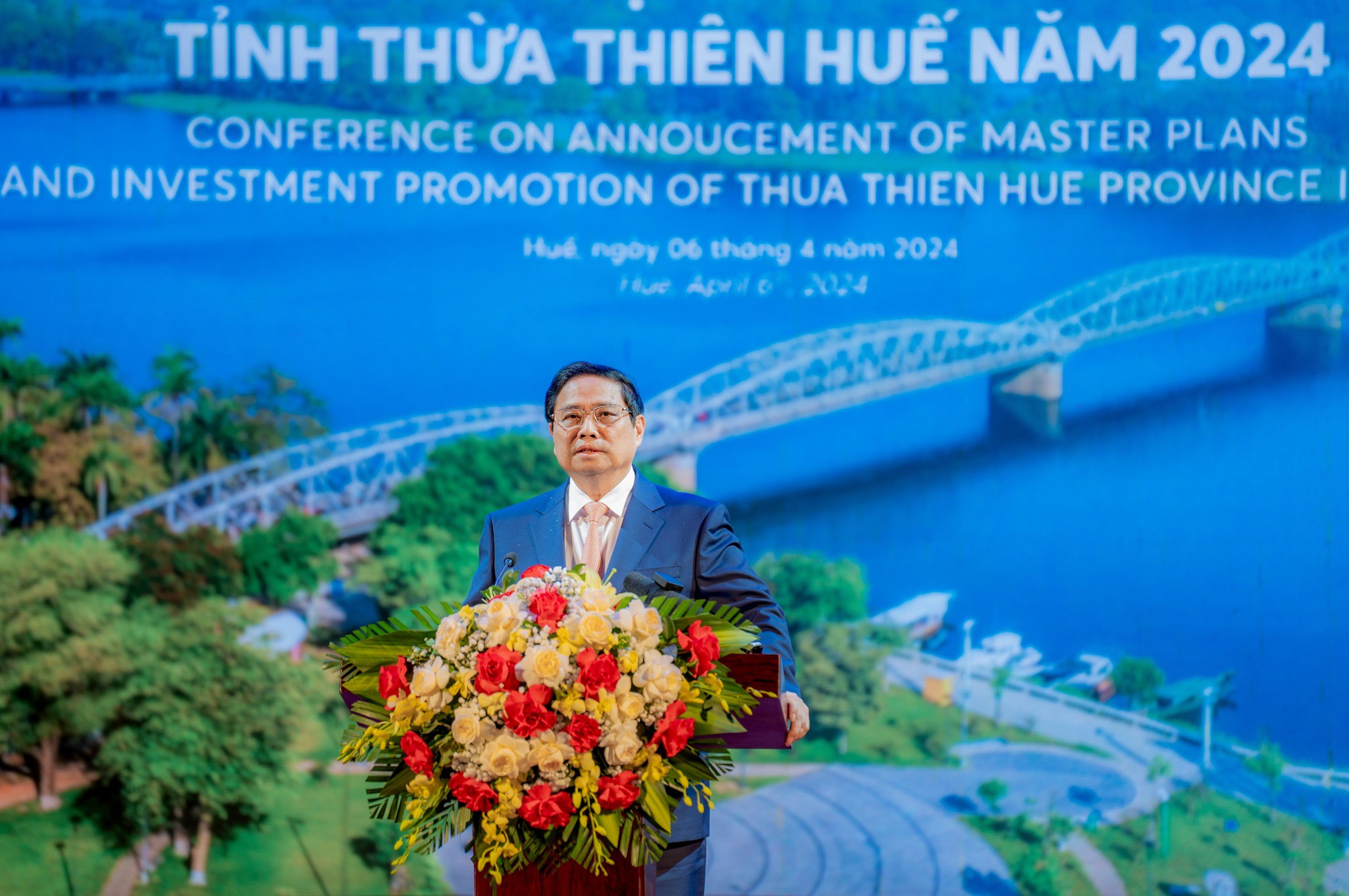 Phát triển Thừa Thiên Huế toàn diện là yêu cầu khách quan, lựa chọn chiến lược, ưu tiên hàng đầu