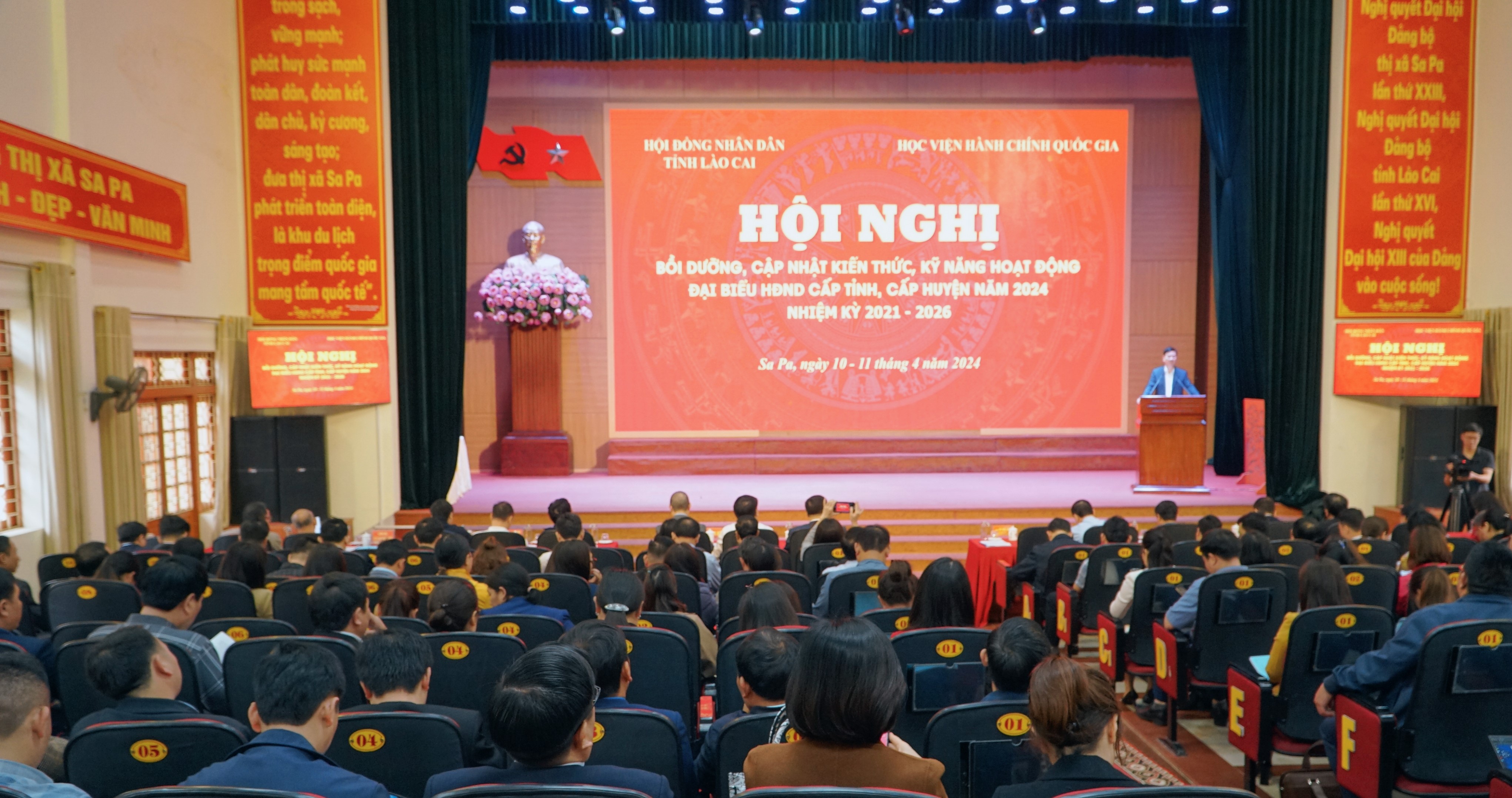 Lào Cai Hội nghị bồi dưỡng kiến thức, kỹ năng đại biểu HĐND cấp tỉnh, huyện