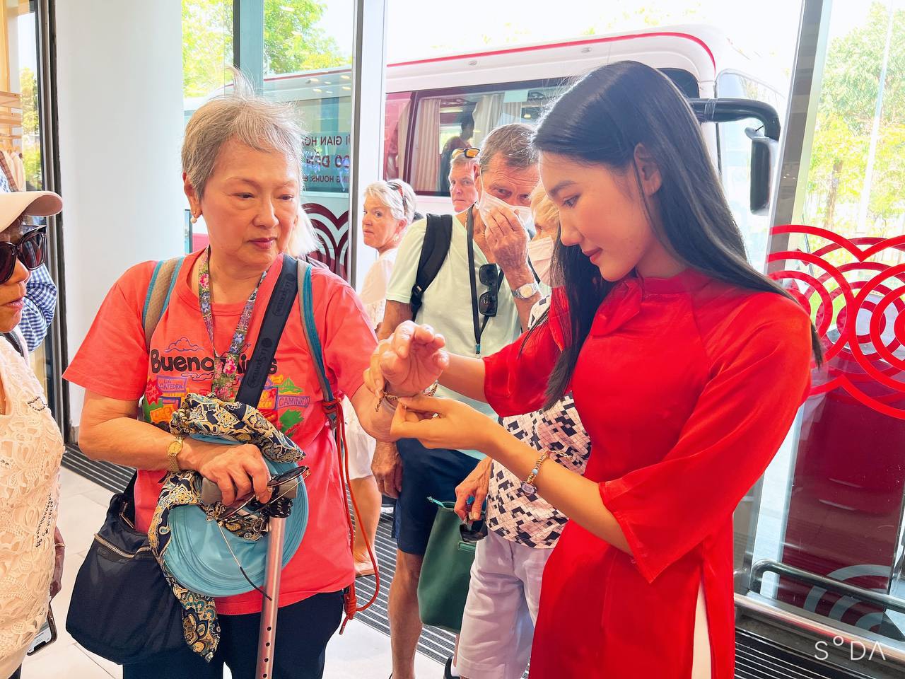Bà Rịa - Vũng Tàu Quảng bá du lịch từ chiếc vòng mang mã QR