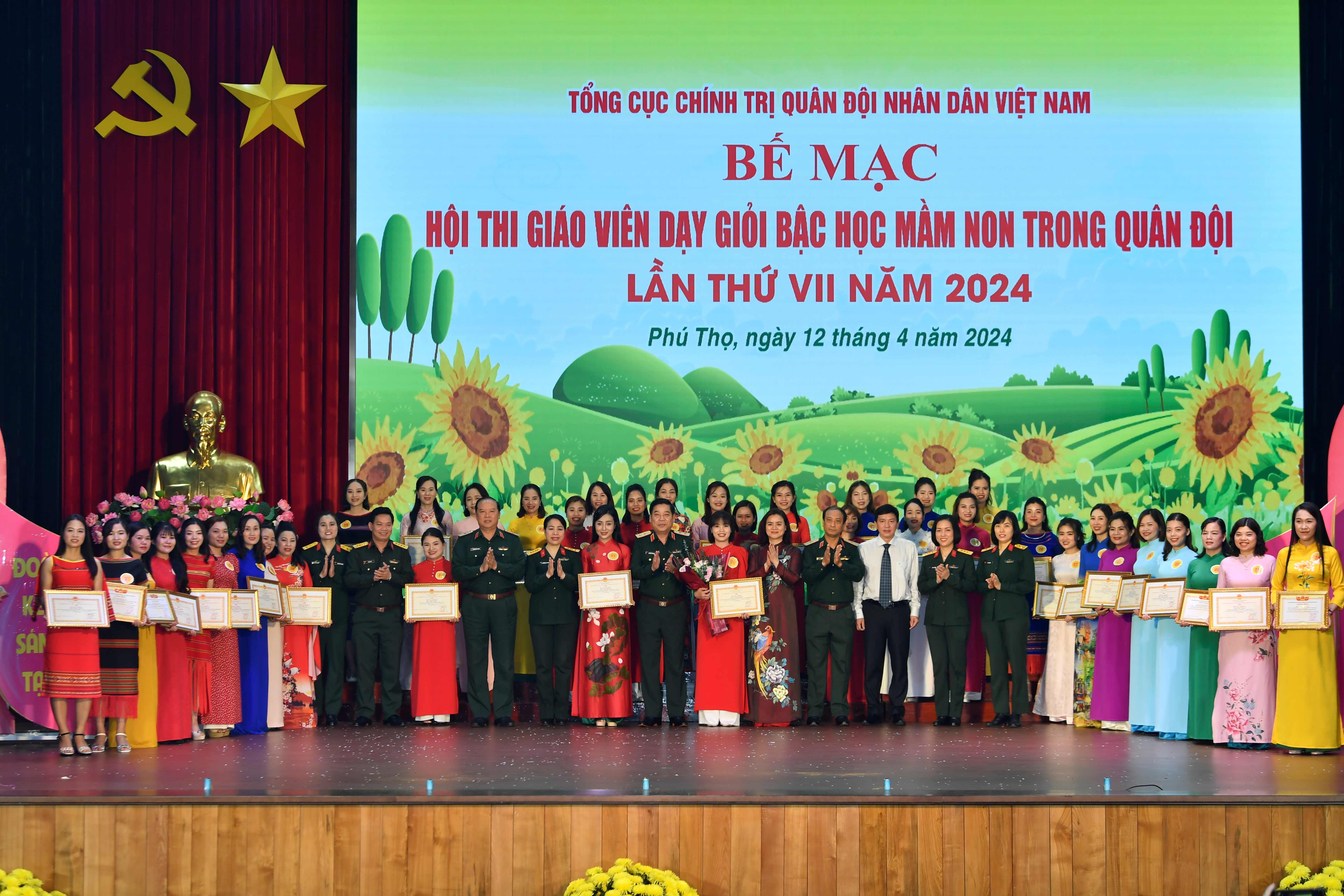 Ngày hội đua tài của các cô giáo mầm non trong Quân đội