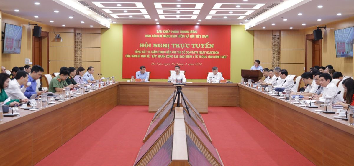 Đẩy mạnh công tác bảo hiểm y tế trong tình hình mới