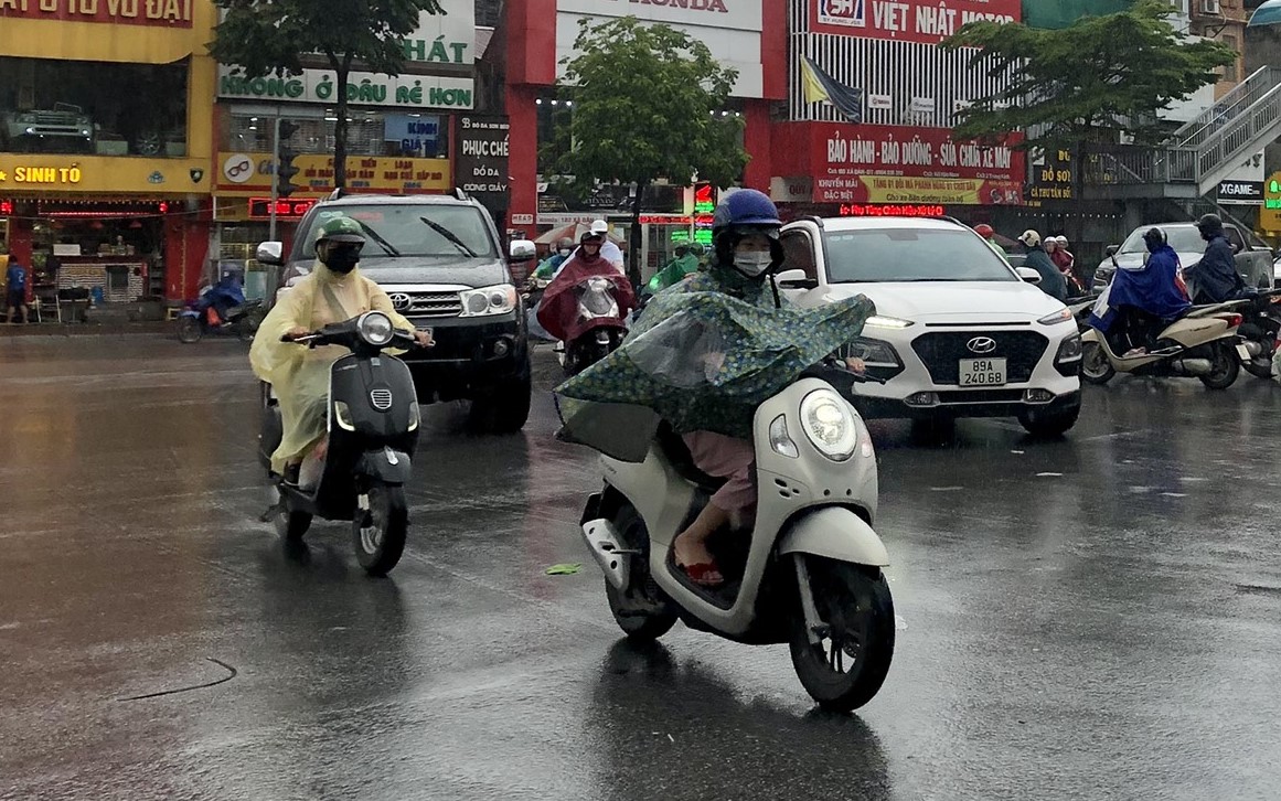 Bắc Bộ mưa dông vào chiều tối và đêm nay