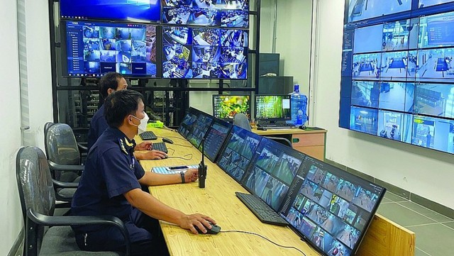 Tiếp tục đẩy mạnh chuyển đổi số trong lĩnh vực hải quan