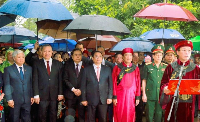 Giỗ Tổ Hùng Vương - Lễ hội đền Hùng 2024 đón 3 triệu lượt khách