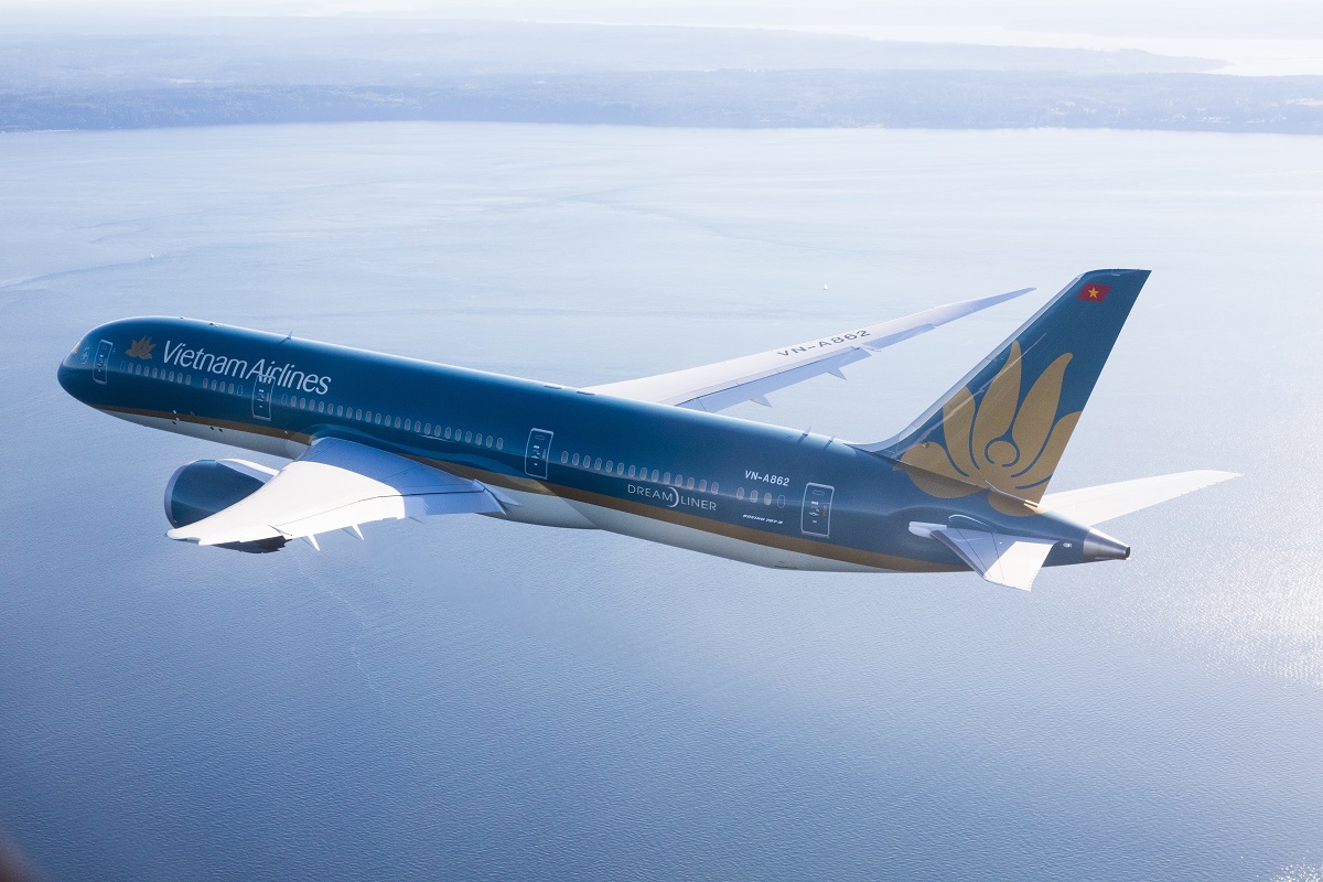 Vietnam Airlines khai thác tàu bay thân rộng đường bay Hà Nội - Singapore