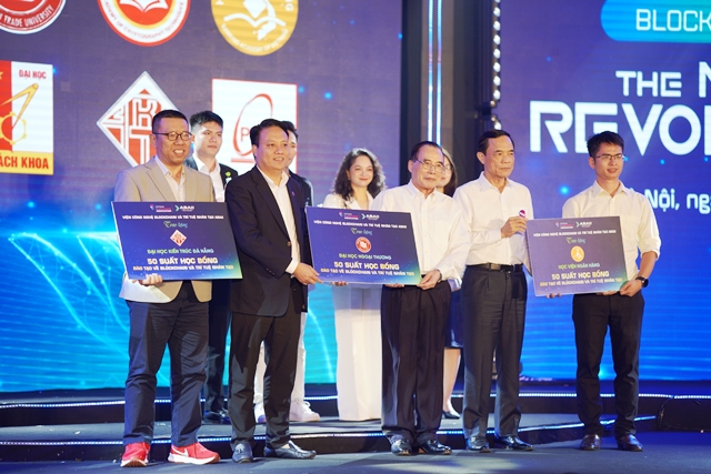 Đào tạo, phổ cập blockchain và AI cho 1 triệu lượt người