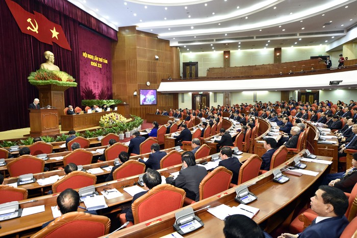 Trung ương Đảng đồng ý để đồng chí Vương Đình Huệ thôi giữ các chức vụ