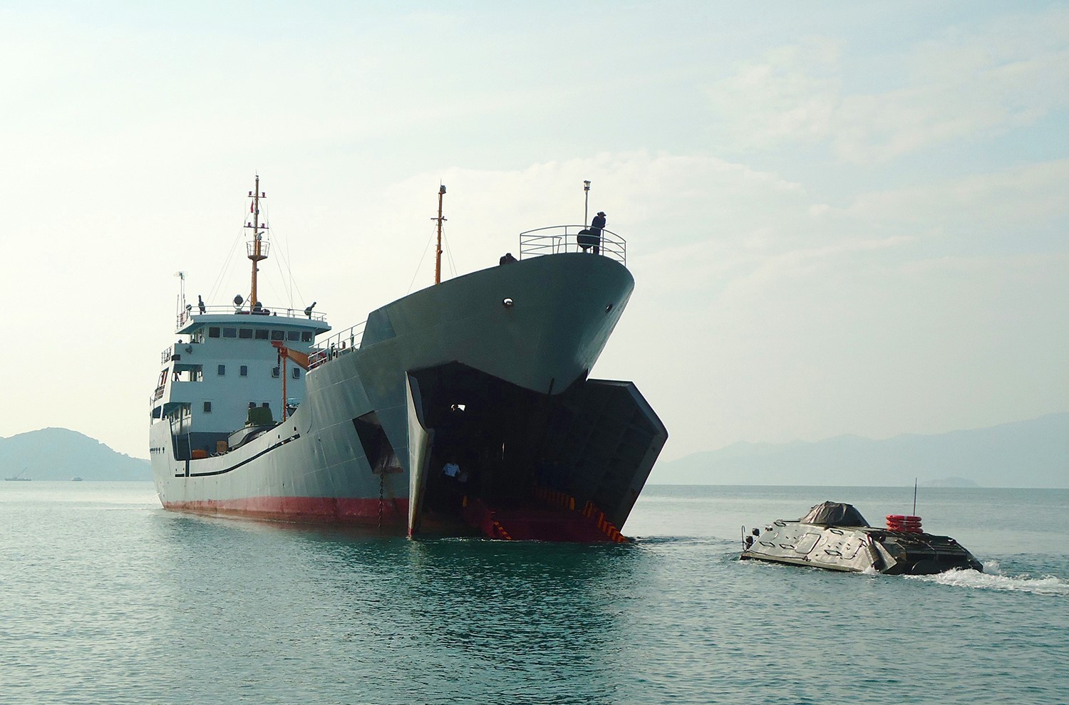 Xây dựng Lữ đoàn 955 vững mạnh toàn diện “mẫu mực, tiêu biểu”