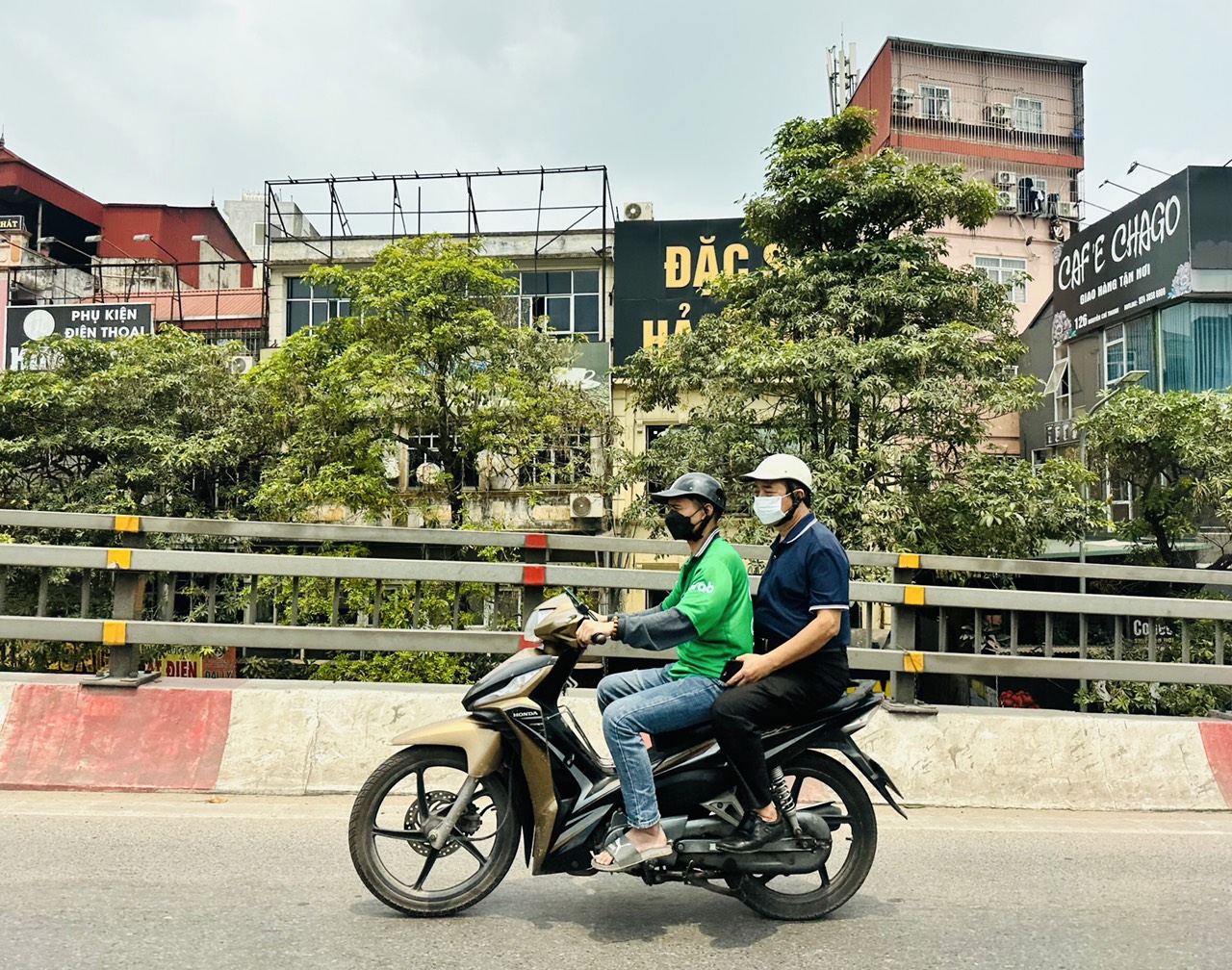 Cả nước bước vào ngày cao điểm nắng nóng gay gắt