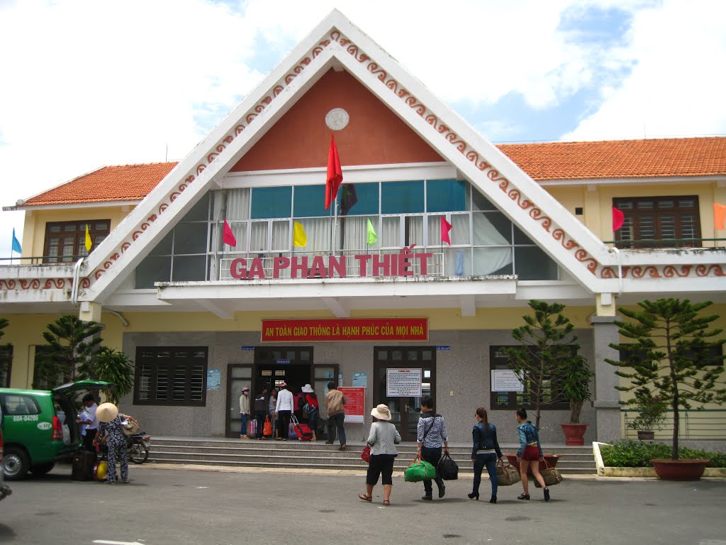 Tàu Sài Gòn - Phan Thiết chạy hàng ngày trong dịp hè 2024