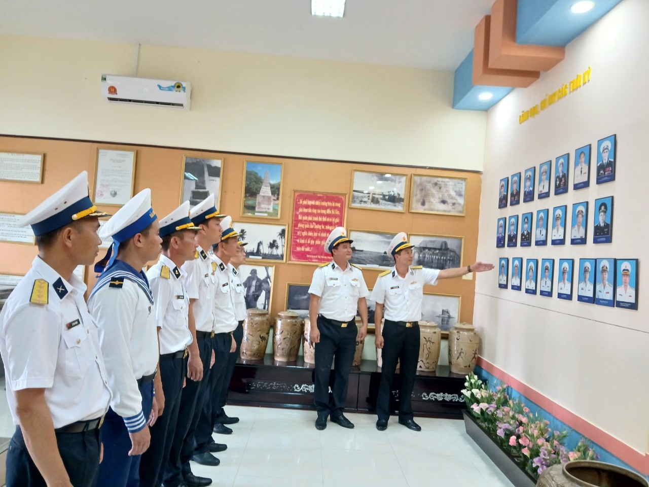 Nhiều hoạt động kỷ niệm 46 năm thành lập Lữ đoàn 146