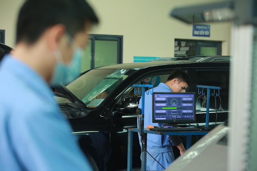 Sẽ áp dụng thanh toán không dùng tiền mặt khi đăng kiểm