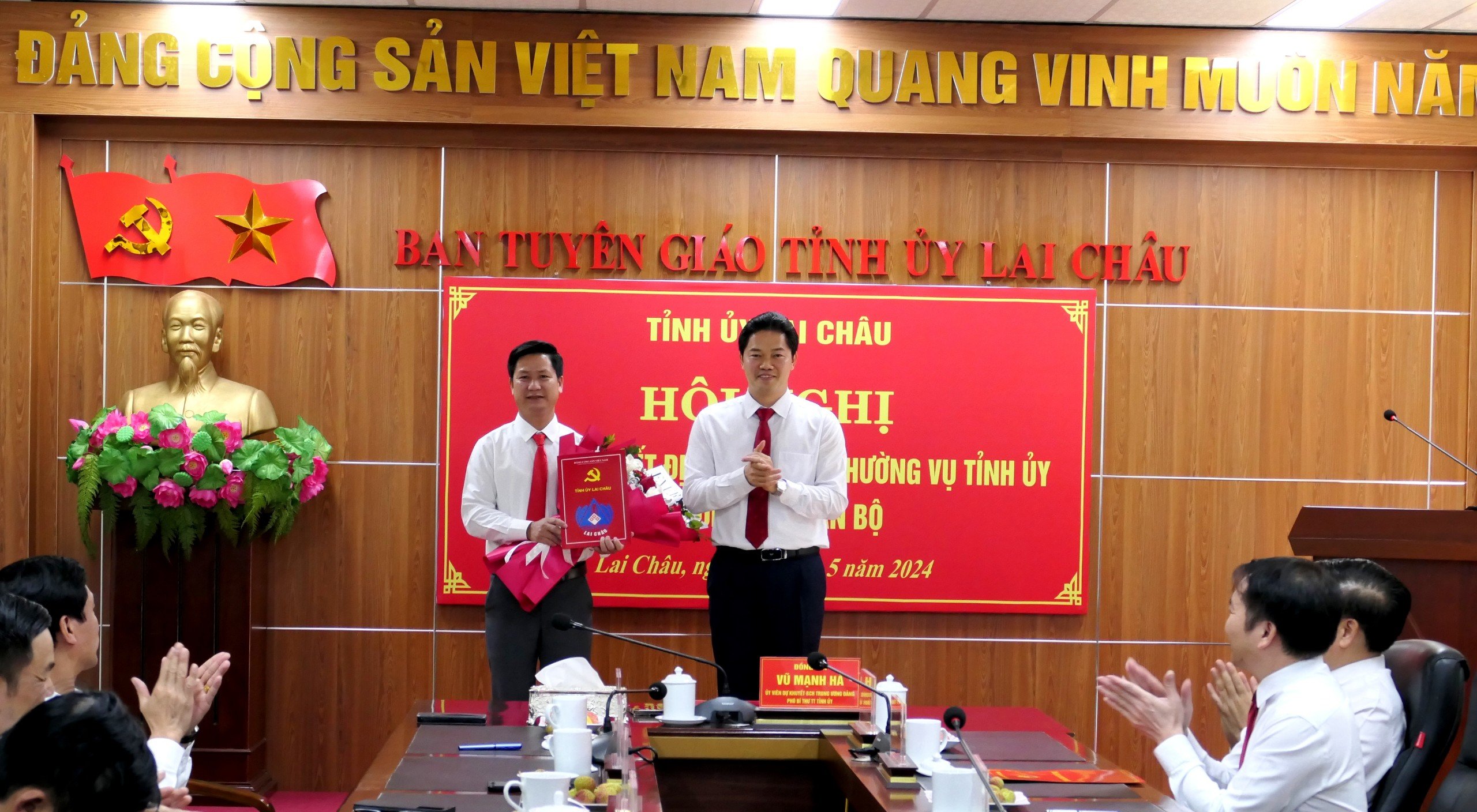 Đồng chí Lý Vần Tải giữ chức Phó Trưởng Ban Tuyên giáo Tỉnh ủy Lai Châu