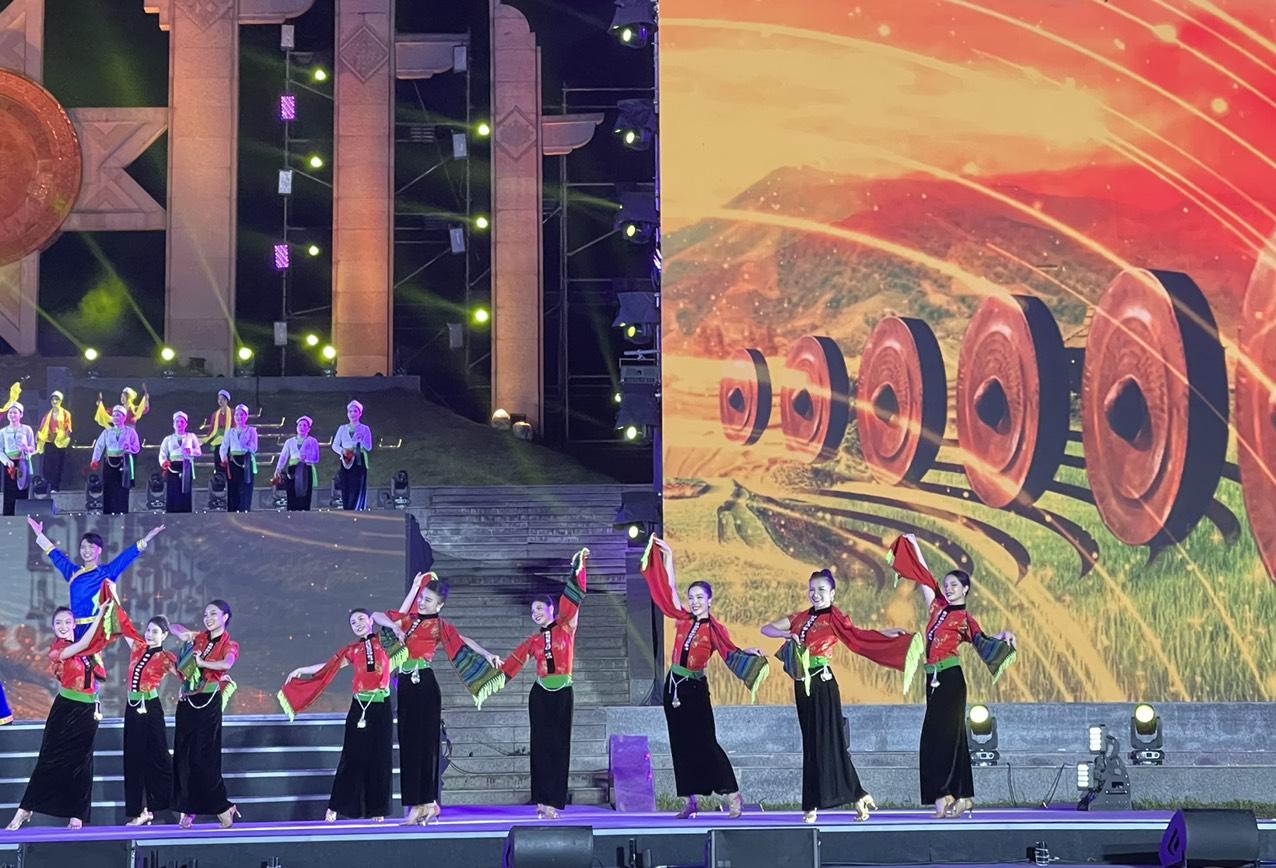 Xây dựng Câu lạc bộ sinh hoạt văn hóa dân gian tại vùng đồng bào dân tộc thiểu số