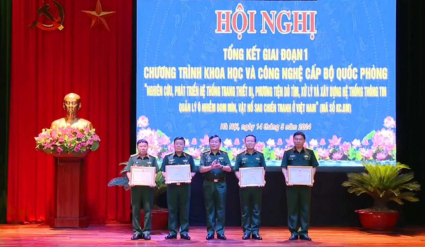 Chế tạo thành công nhiều sản phẩm công nghệ rà phá bom mìn