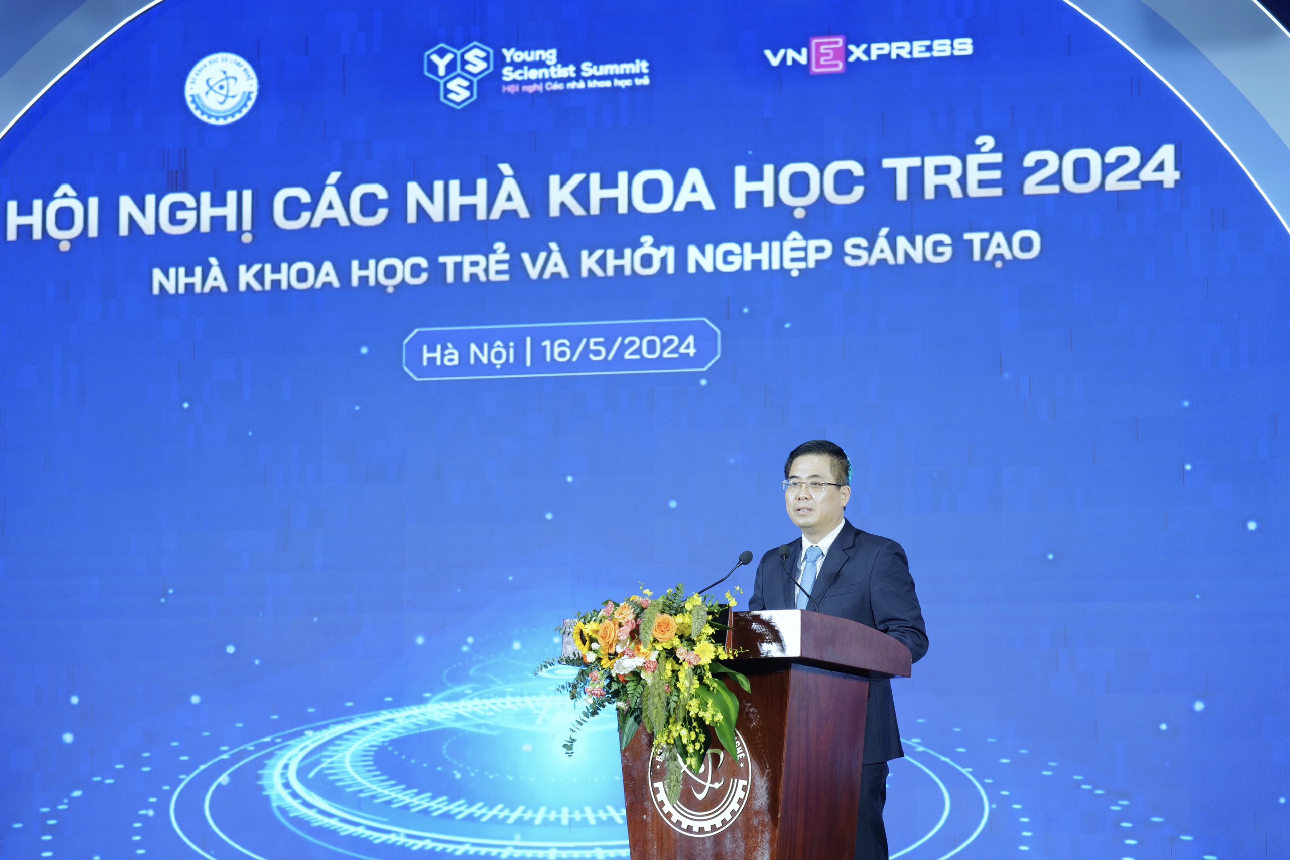 Tạo môi trường thuận lợi để các nhà khoa học trẻ nghiên cứu, sáng tạo